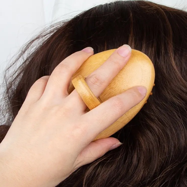 Cojín de aire de masaje de mano Cepillo de pelo de bambú natural Mini
